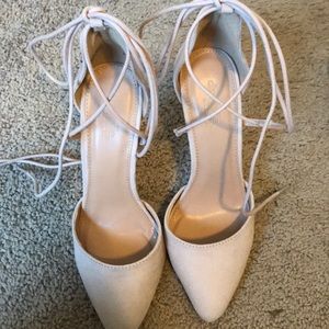 Lace up pink/nude closed toed heels